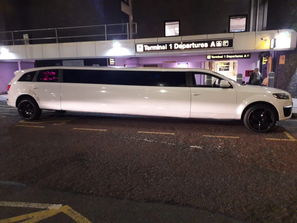 Audi Q7 Limo Side View in London