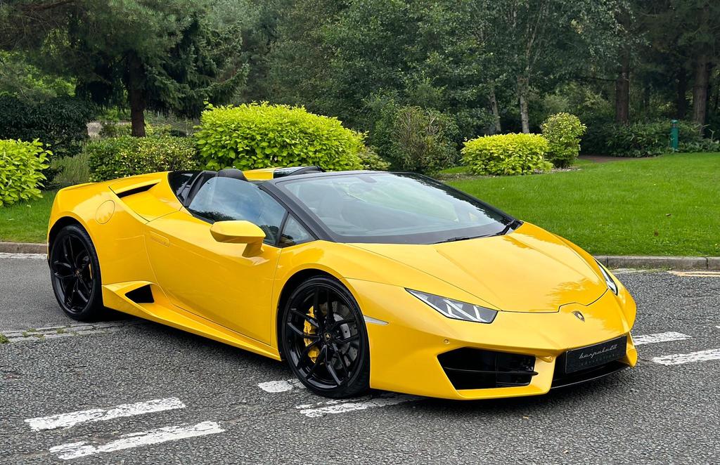 Yellow Huracan Hire