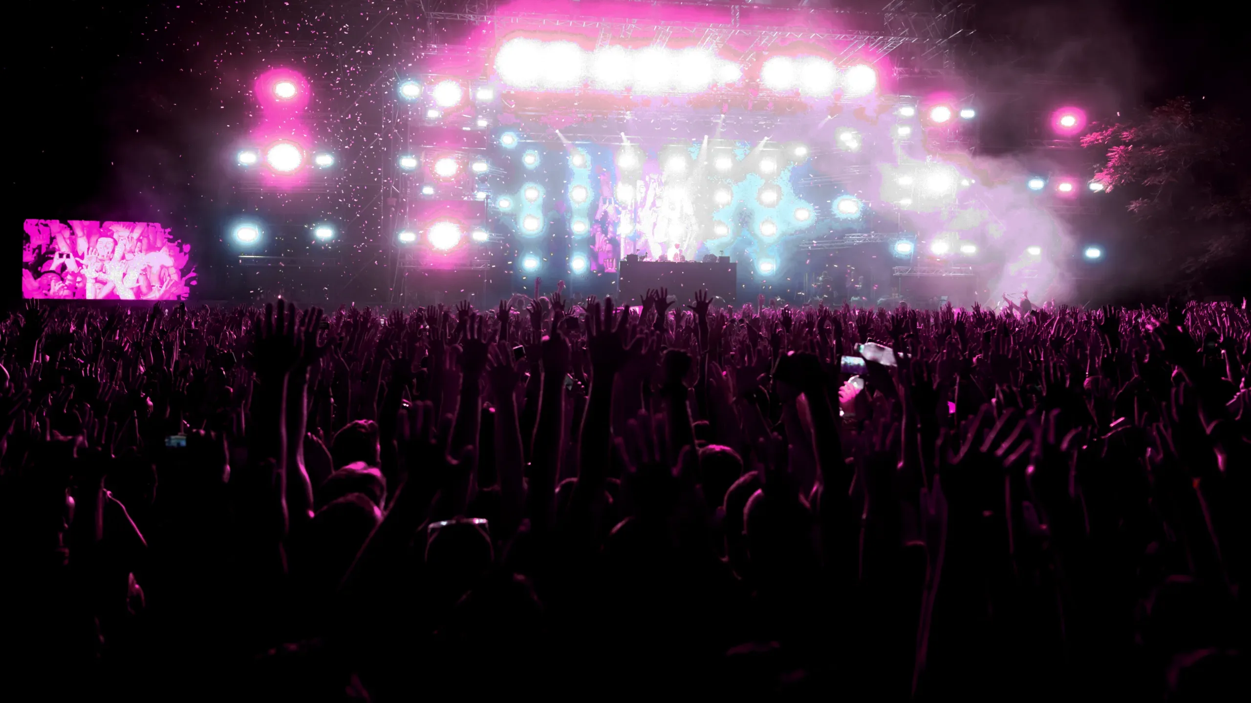 concert limo hire